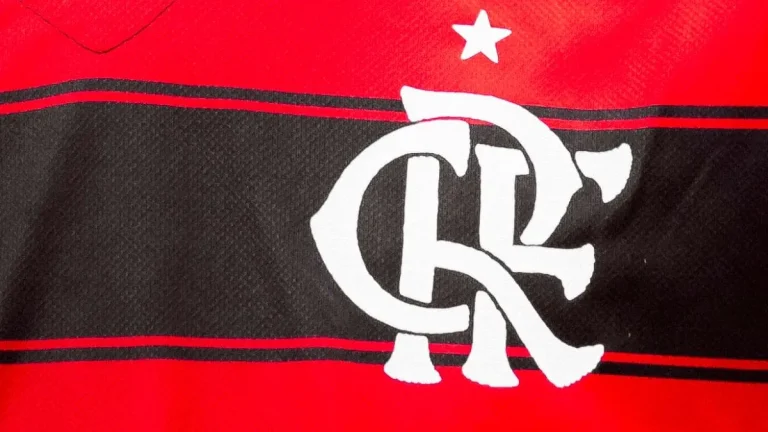 Zagueiro-deixa-o-Flamengo-e-assina-com-time-da-Europa.jpg