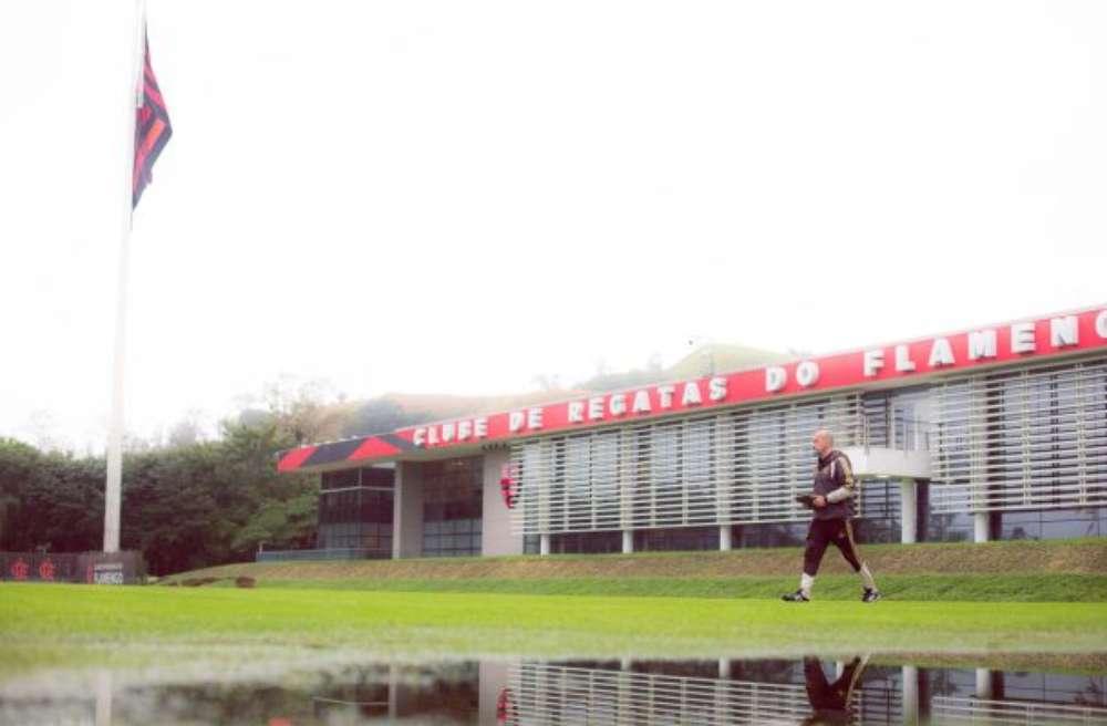 1493679635-treino-flamengo-250626-610x400