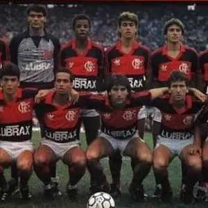 time-do-flamengo-no-brasileirao-de-1987-1771513322579_v2_300x300.png