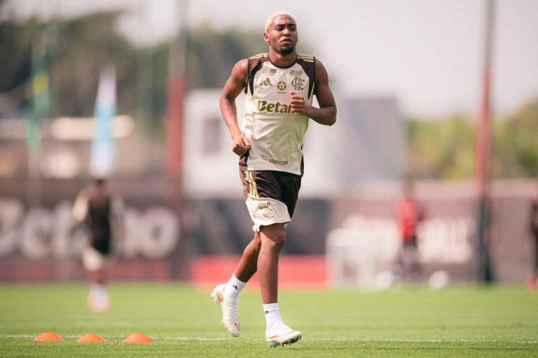 713026-treino-no-ninho-04-08-2026-foto-adriano-fontes-flamengo22908-easy-resize.com
